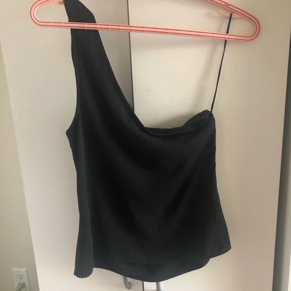 NEW One Shoulder Top - Picture 3 of 6